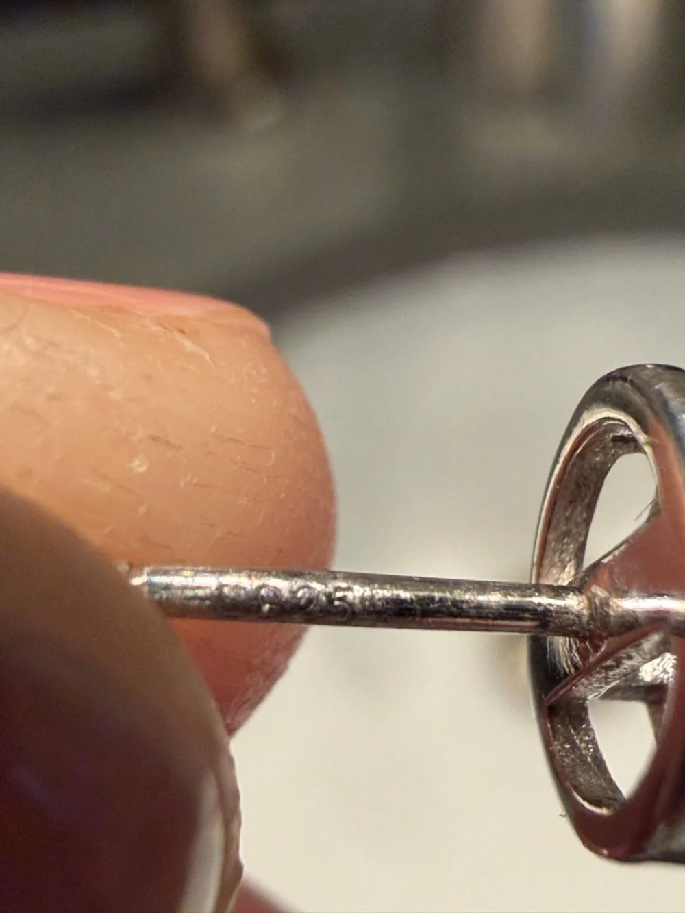 N/A sparkling bezel